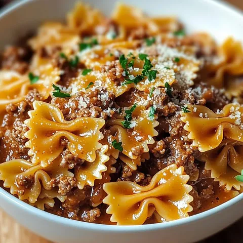 Cremige Rindfleisch Pasta in Knoblauchbutter
