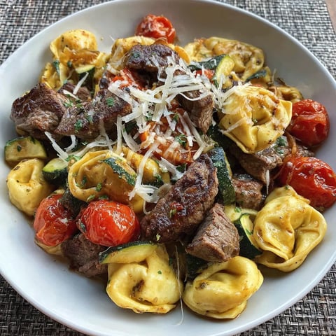 Steak Tortellini mit Knoblauch Parmesan